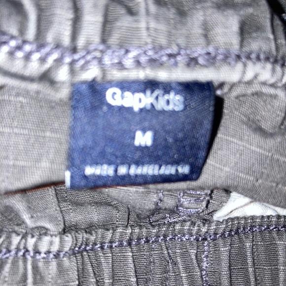 A 3 Fr. Bundle deal on Boys shorts size 10 - Picture 3 of 4